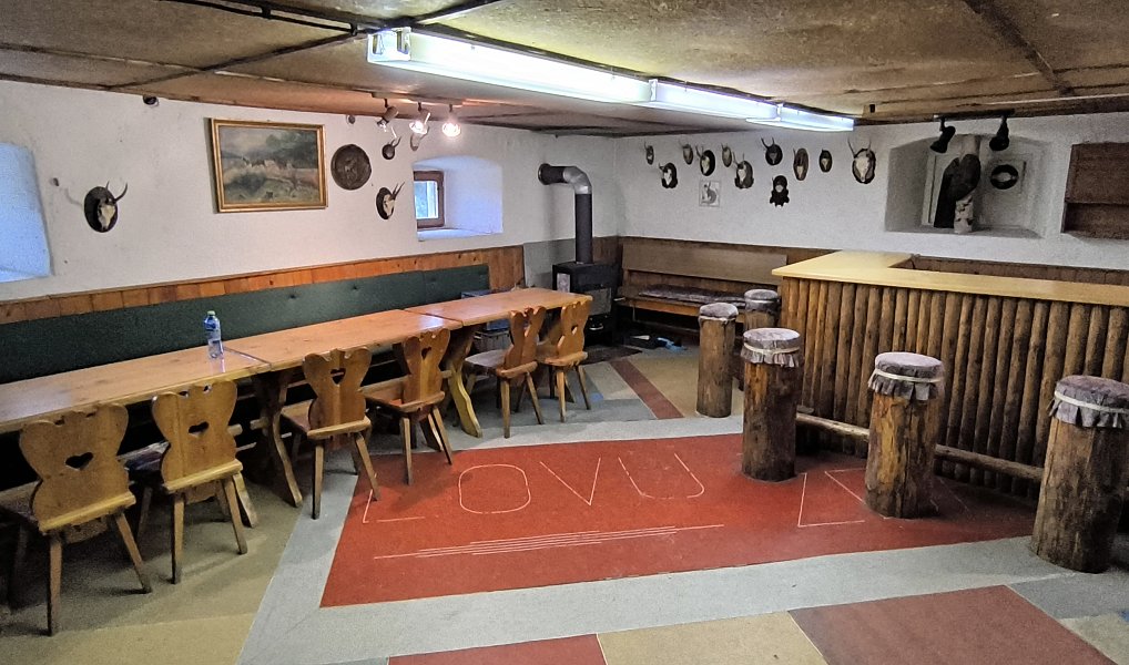 Prodej domu 321 m² s pozemkem 3 298 m², Okrouhlá – náhled fotky 6