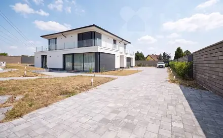 Prodej domu 336 m² s pozemkem 1 620 m², Alšova, Hřebeč, okres Kladno