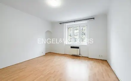 Pronájem bytu 1+1 30 m², Pod Terebkou, Praha 4 - Nusle