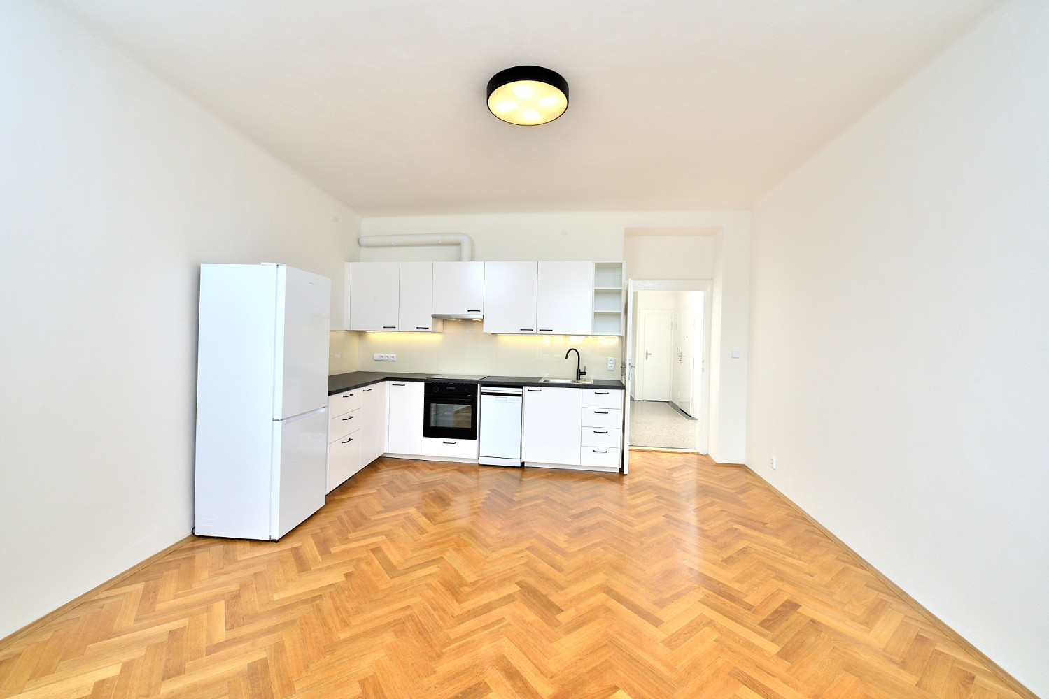 Pronájem bytu 3+kk 82 m²