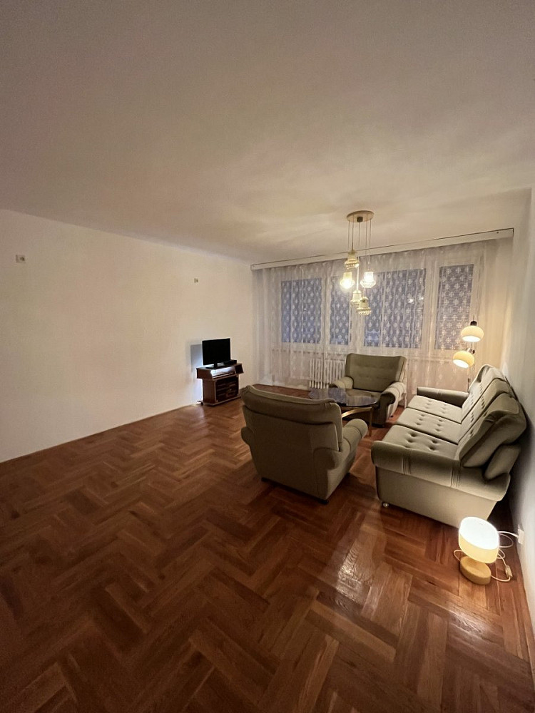 Pronájem bytu 2+1 68 m² – fotografie 4