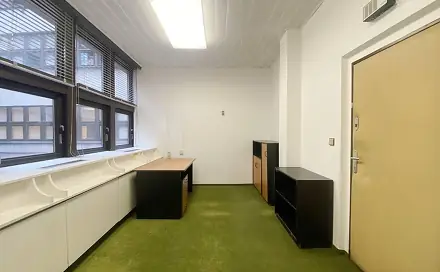 Pronájem kanceláře 16 m², Na Moráni, Praha 2 - Nové Město