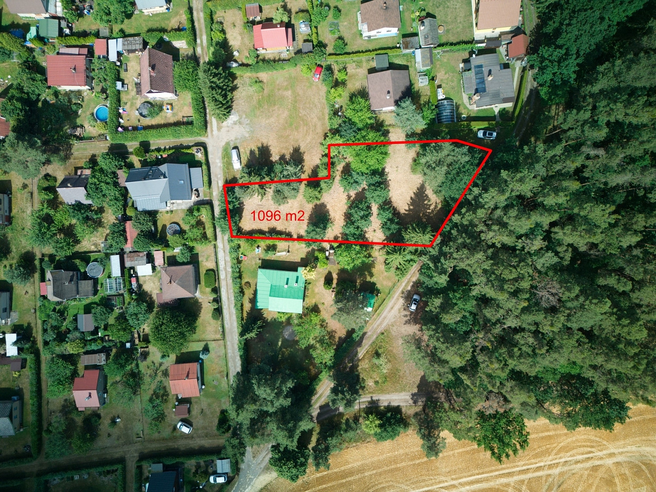 Prodej stavebního pozemku 1 096 m² – fotografie 2