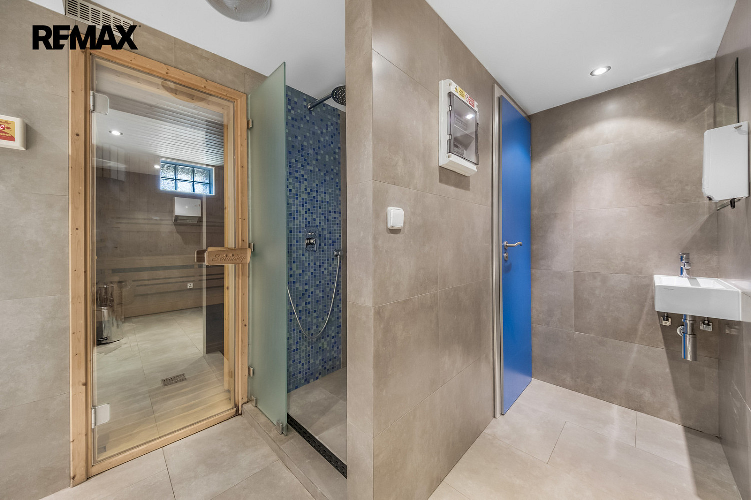 Prodej domu 398 m² s pozemkem 665 m² — photo 3