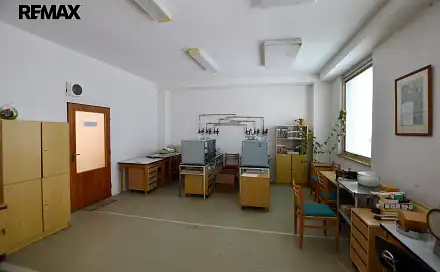 Pronájem kanceláře 92 m², Slapy, okres Tábor