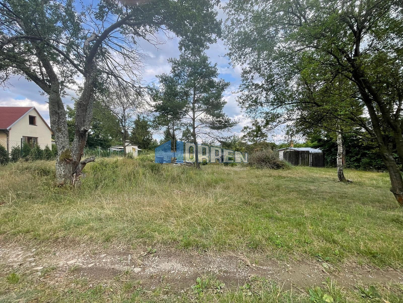 Prodej zahrady 1 800 m²