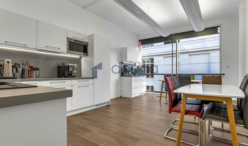 Pronájem kanceláře 201 m², Praha – náhled fotky 9