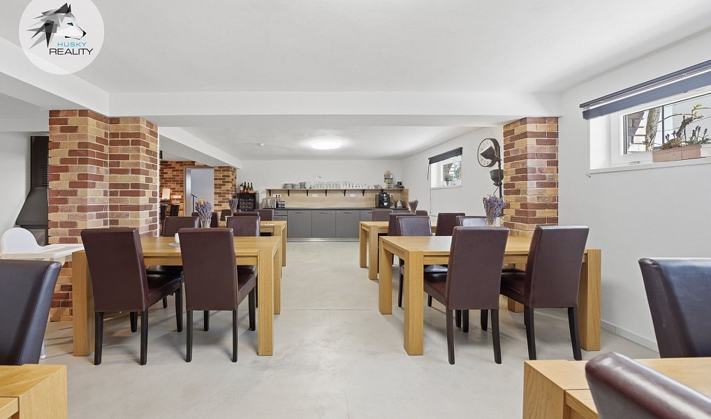 Prodej domu 319 m² s pozemkem 434 m², Valtice – náhled fotky 56