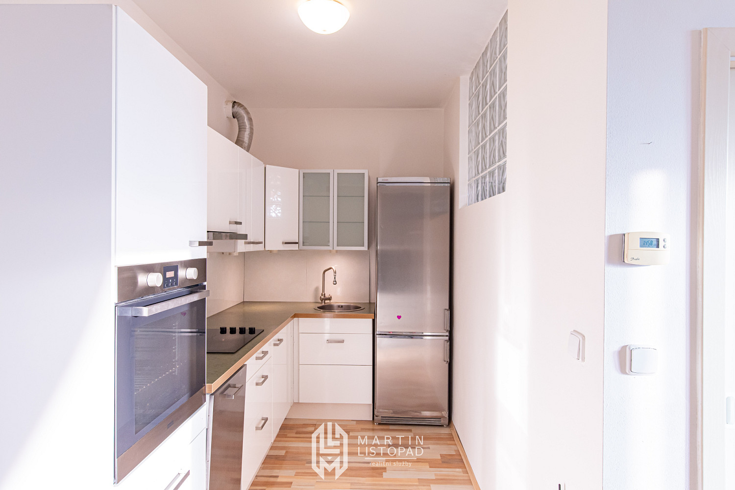 Pronájem bytu 2+kk 47 m² – fotografie 4