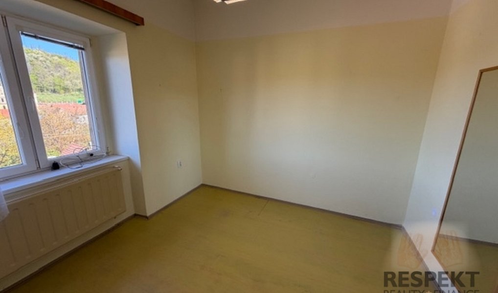Prodej domu 80 m² s pozemkem 533 m², Slaný – náhled fotky 2