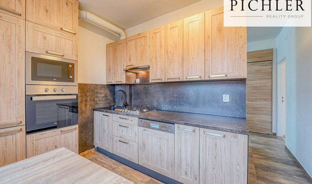 Pronájem bytu 3+1, 70 m², Jižní Předměstí, Plzeň-město, Plzeň