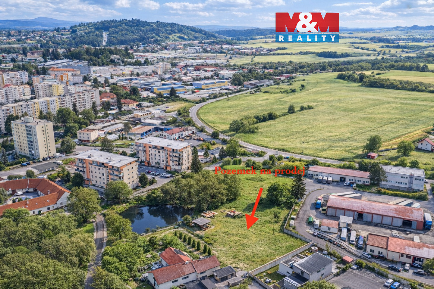 Prodej stavebního pozemku 2 647 m²