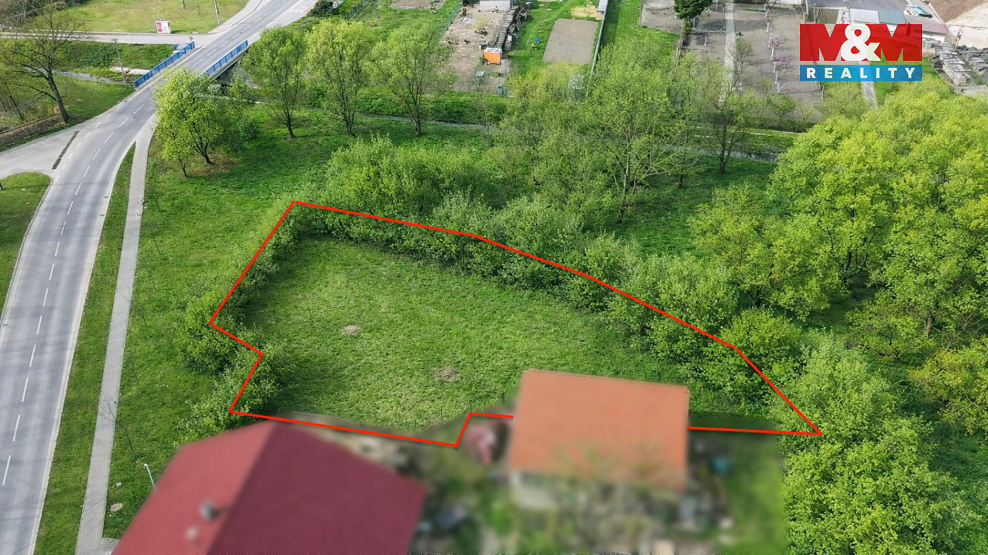 Prodej stavebního pozemku 938 m² — photo 3
