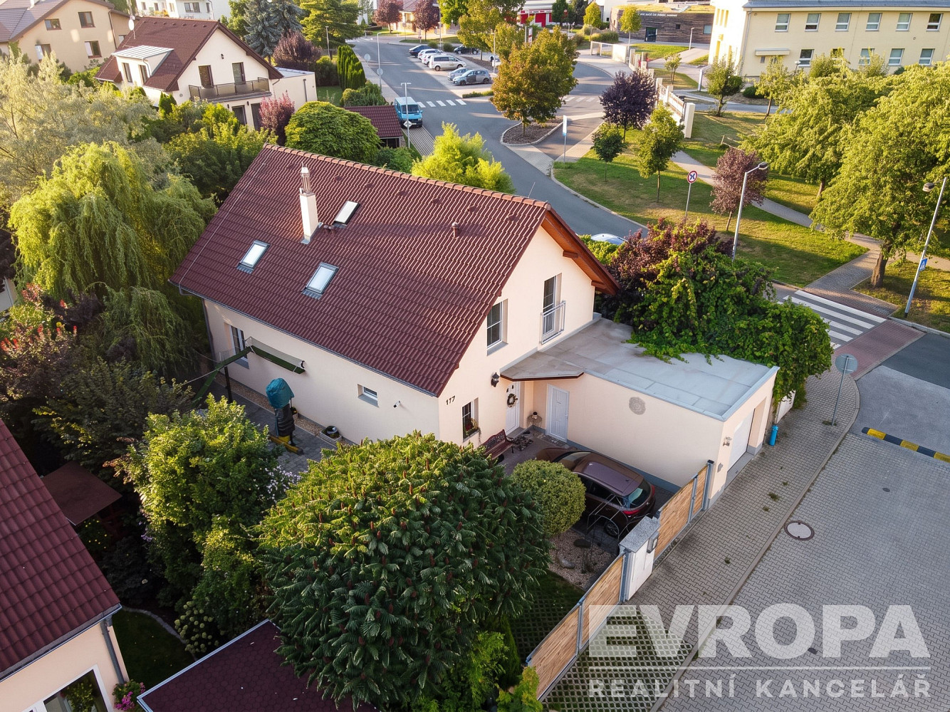 Prodej domu 184 m² s pozemkem 763 m² – fotografie 4