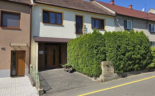 Prodej domu 170 m² s pozemkem 439 m², Radvanice, okres Přerov