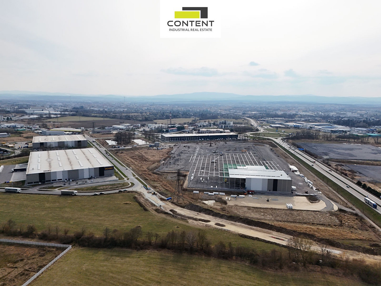 Pronájem skladovacích prostor 5 920 m² – fotografie 3