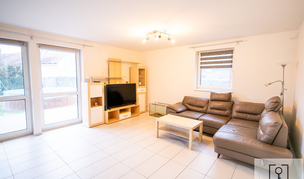 Prodej domu 184 m² s pozemkem 747 m², Chlumín – náhled fotky 7