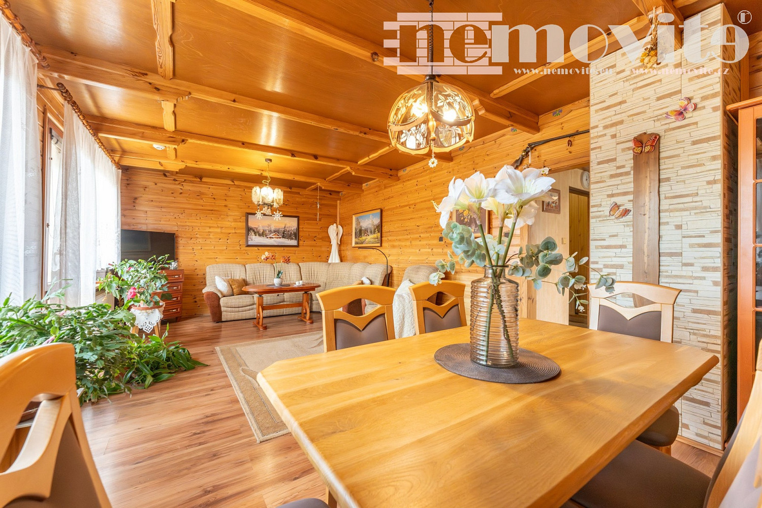 Prodej domu 163 m² s pozemkem 617 m² – fotografie 2