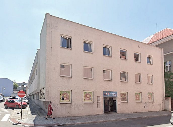 Pronájem obchodních prostor 49 m²
