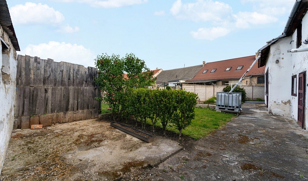 Prodej domu 188 m² s pozemkem 444 m², Drnholec – náhled fotky 6