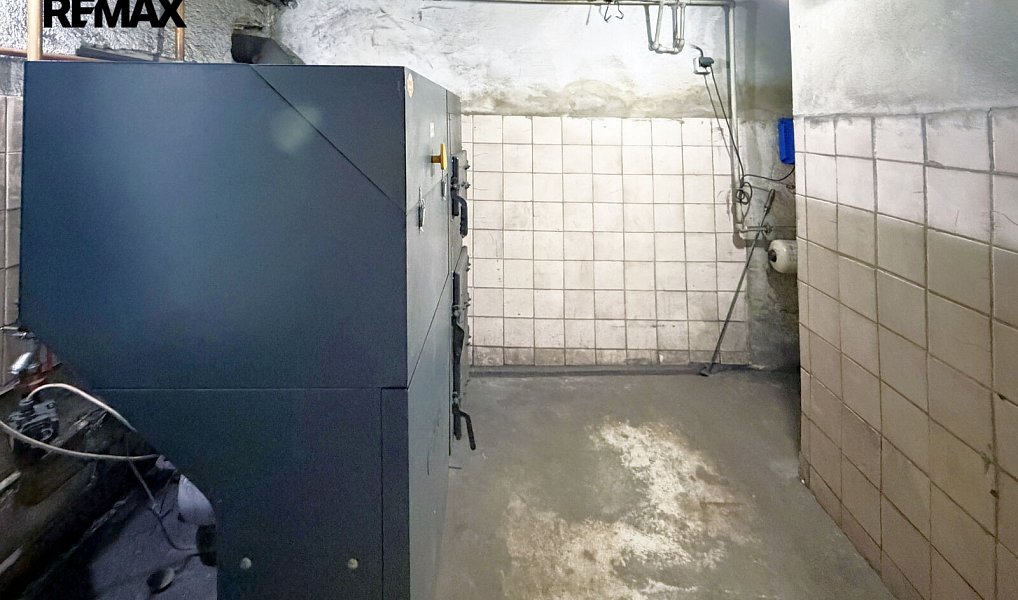 Prodej domu 197 m² s pozemkem 3 575 m², Nejdek – náhled fotky 41