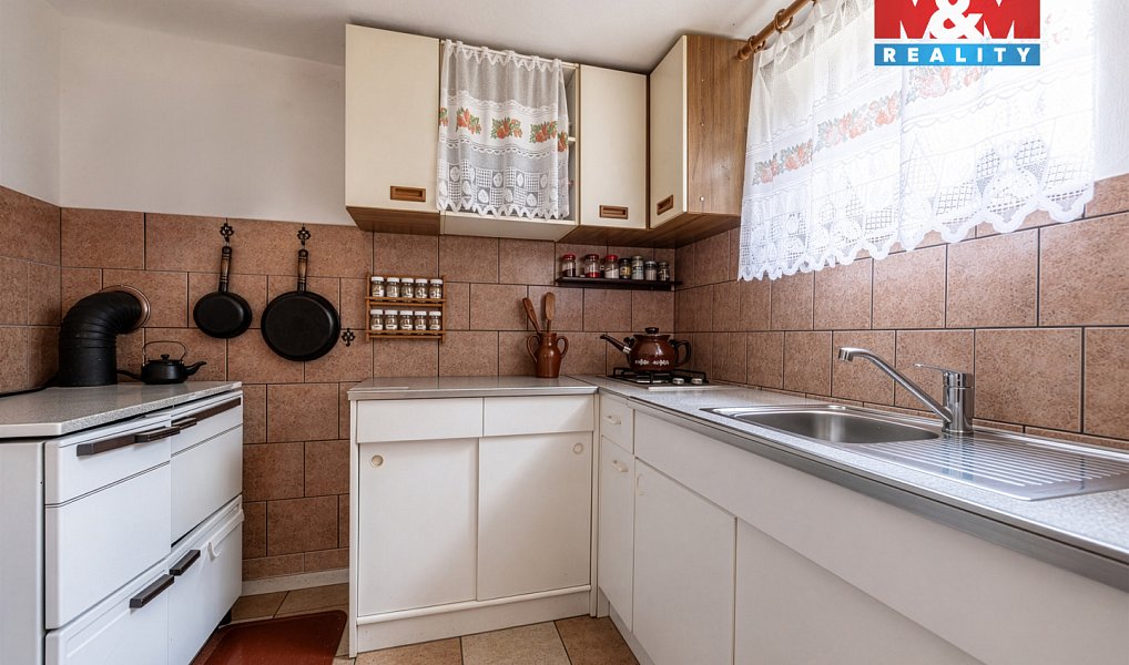 Prodej chaty/chalupy 45 m² s pozemkem 366 m², Kamýk nad Vltavou – náhled fotky 2