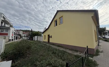 Pronájem domu 104 m² s pozemkem 215 m², Jamborova, Brno - Židenice