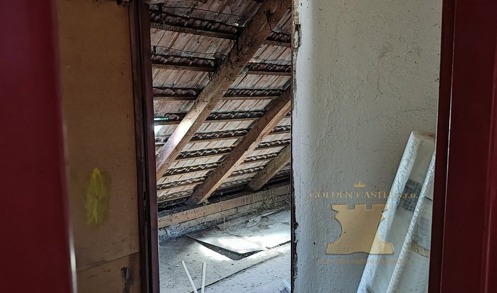 Prodej domu 200 m² s pozemkem 1 009 m², Kamýk nad Vltavou – náhled fotky 15