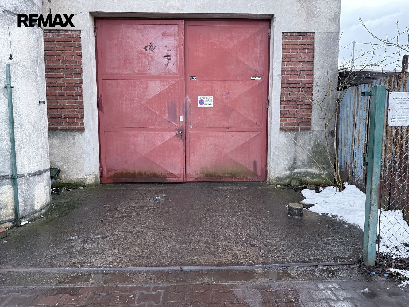 Pronájem obchodních prostor 442 m² – fotografie 2