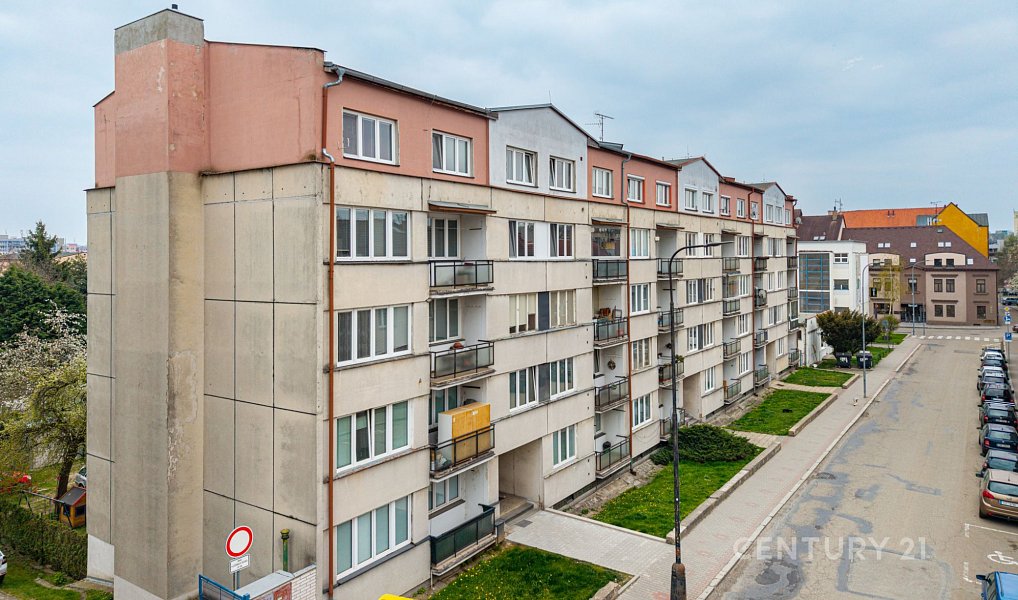 Prodej bytu 2+1 62 m², Benešov – náhled fotky 18