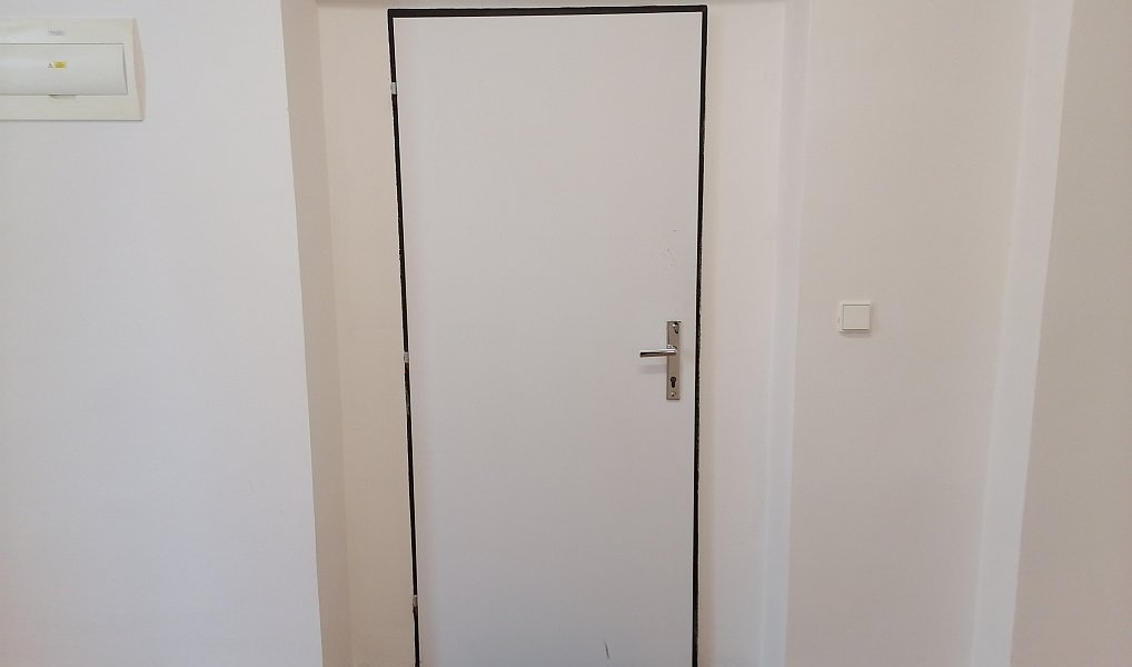 Pronájem kanceláře 41 m², Kladno – náhled fotky 9