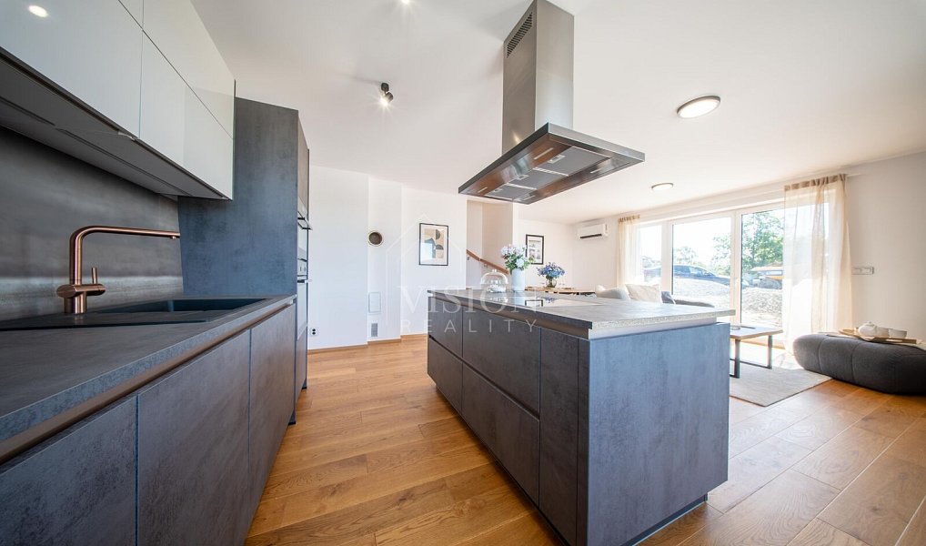 Prodej domu 149 m² s pozemkem 411 m², Týnec nad Sázavou – náhled fotky 7