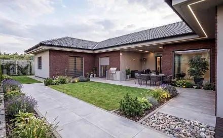 Prodej domu 240 m² s pozemkem 1 615 m², Nová Ves, okres České Budějovice