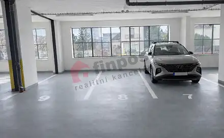Prodej garážového stání v novostavbě Kubelíkova, Hradec Králové, 13 m2, Kubelíkova, Hradec Králové - Slezské Předměstí