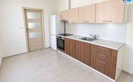 Prodej bytu 2+kk 46 m², Rozvojová zóna, Janovice nad Úhlavou, okres Klatovy