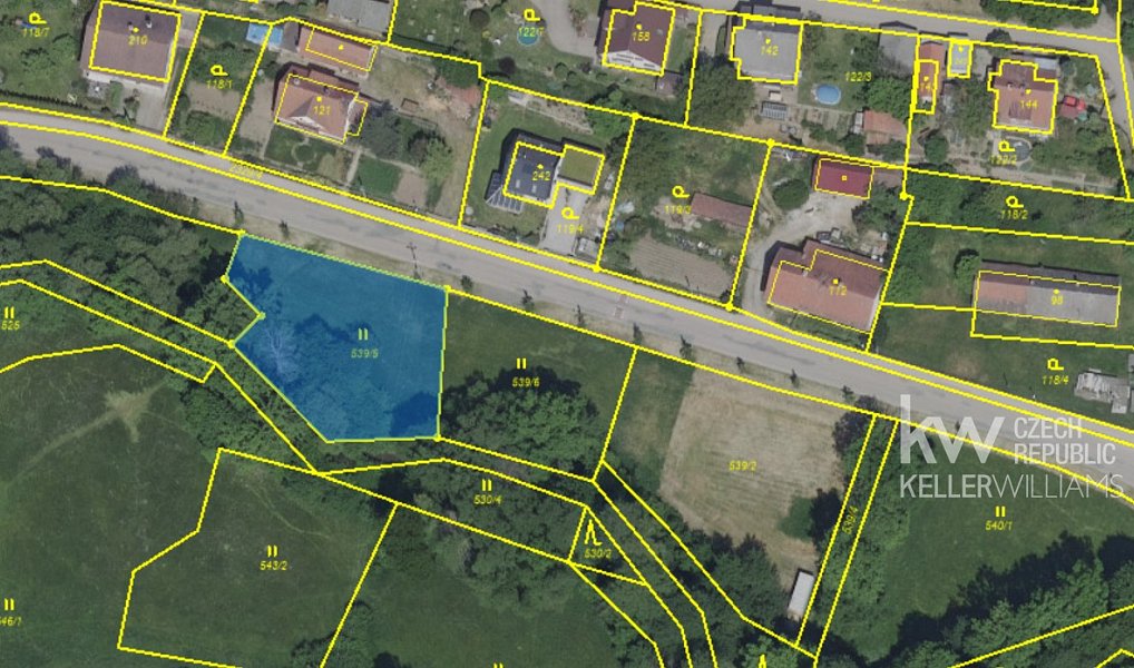 Prodej stavebního pozemku 979 m², Petroupim – náhled fotky 2