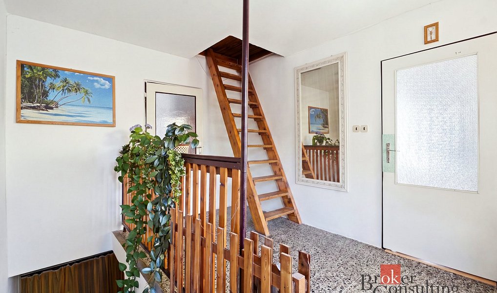 Prodej domu 184 m² s pozemkem 1 352 m², Kunratice u Cvikova – náhled fotky 34