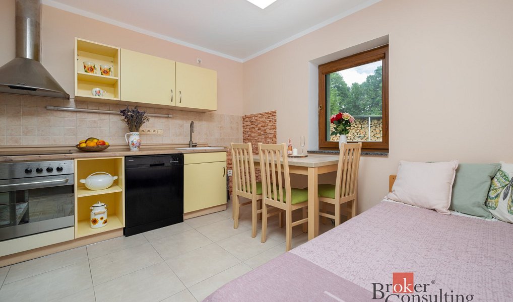 Prodej domu 127 m² s pozemkem 2 836 m², Varnsdorf – náhled fotky 9