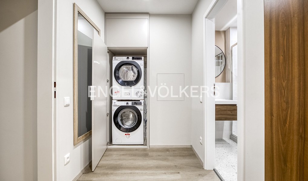 Pronájem bytu 2+kk 47 m², Praha – náhled fotky 12