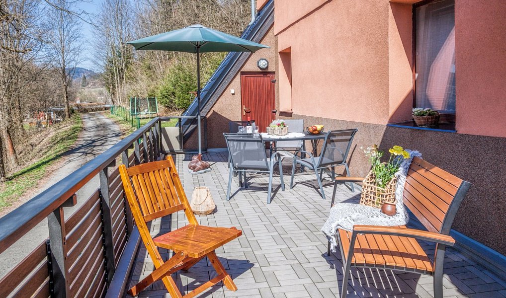 Prodej domu 300 m² s pozemkem 4 332 m², Karolinka – náhled fotky 13