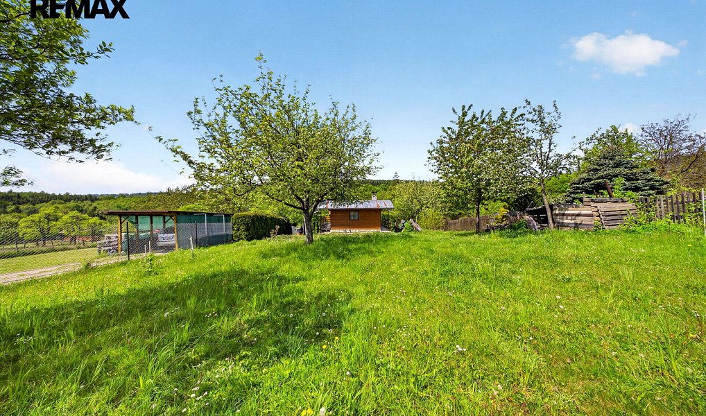 Prodej stavebního pozemku 708 m², Zlín – náhled fotky 17