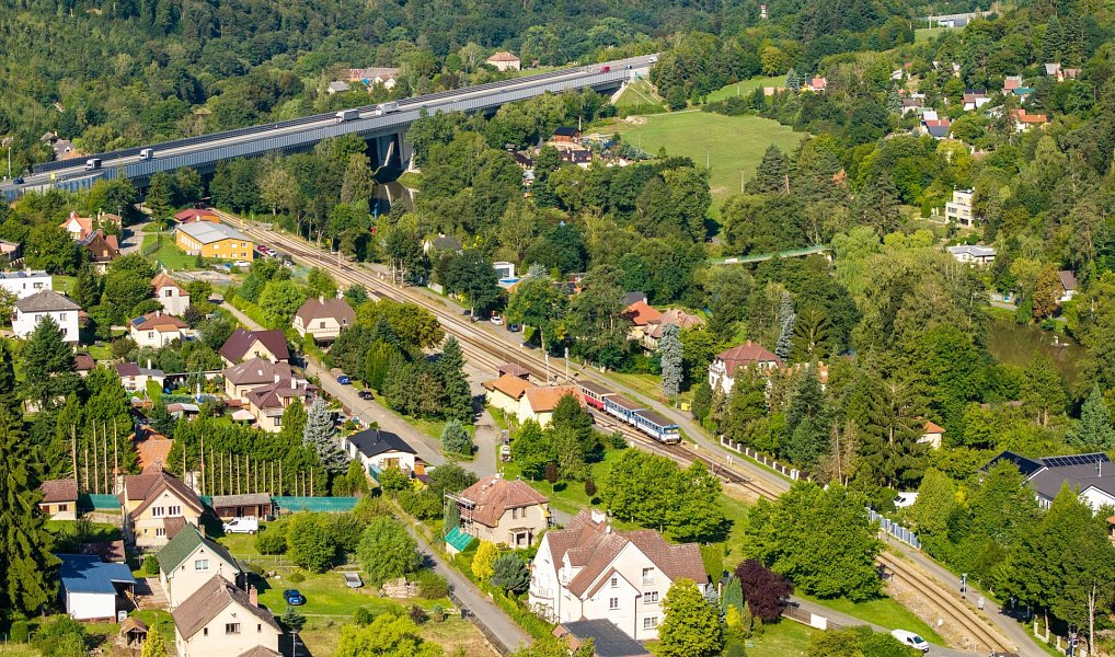 Prodej stavebního pozemku 1 356 m², Hvězdonice – náhled fotky 9