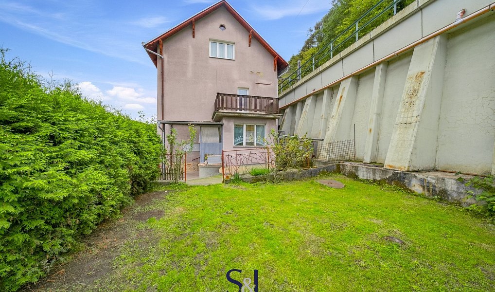 Prodej domu 233 m² s pozemkem 447 m², Dobkovice – náhled fotky 44