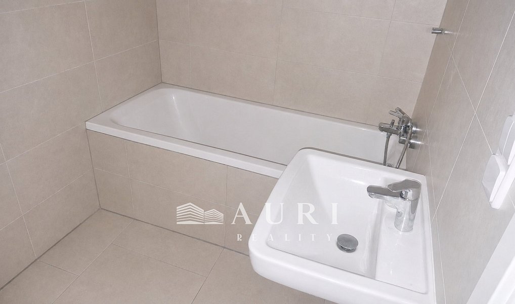 Prodej bytu 2+kk 60 m², Beroun – náhled fotky 7