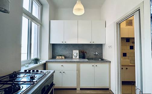 Prodej bytu 3+kk 84 m², U podjezdu, Olomouc - Pavlovičky