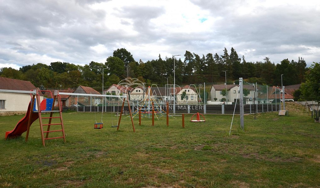 Prodej stavebního pozemku 3 403 m², Počaply – náhled fotky 29