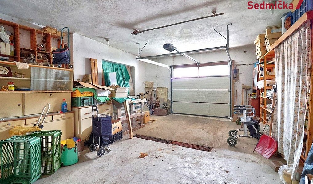 Prodej domu 318 m² s pozemkem 1 300 m², Věcov – náhled fotky 39