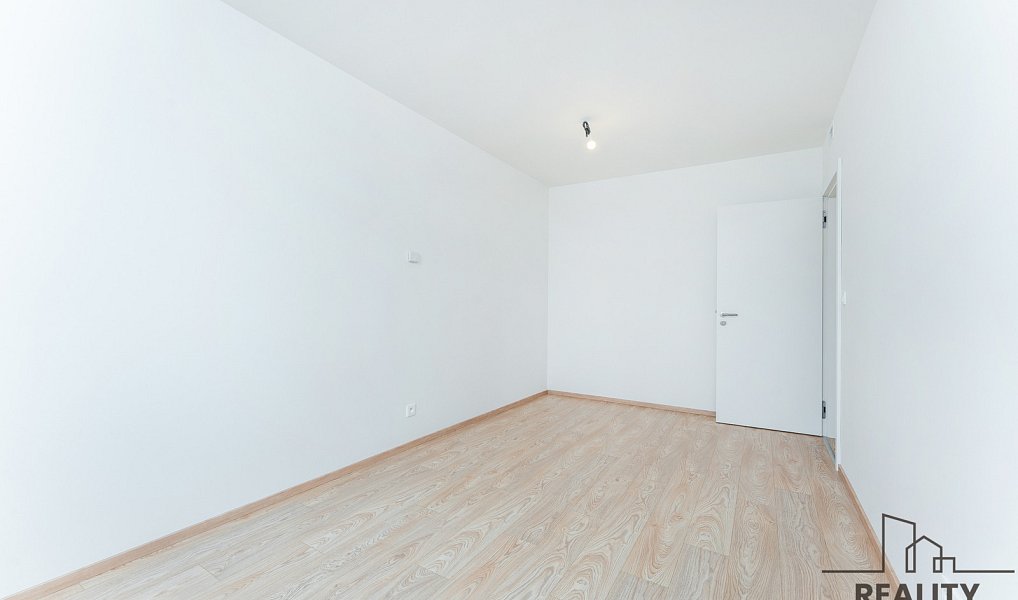 Prodej bytu 4+kk 85 m², Praha – náhled fotky 15