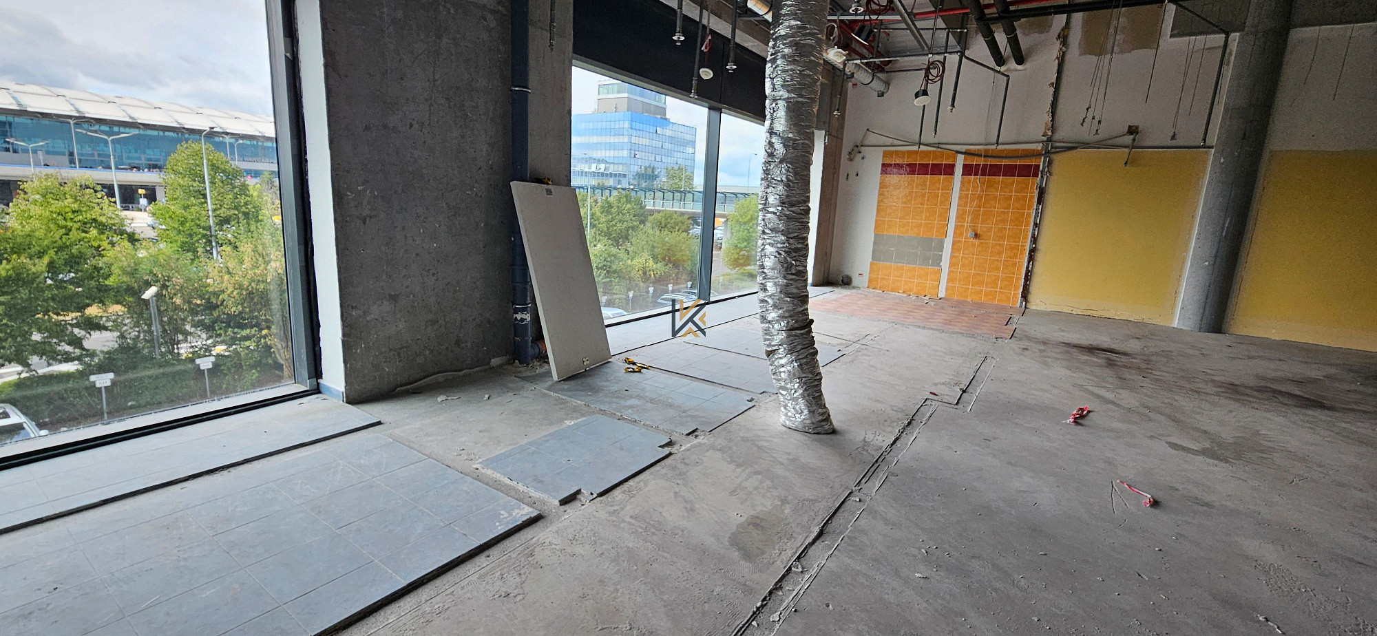 Pronájem obchodních prostor 235 m² – fotografie 3