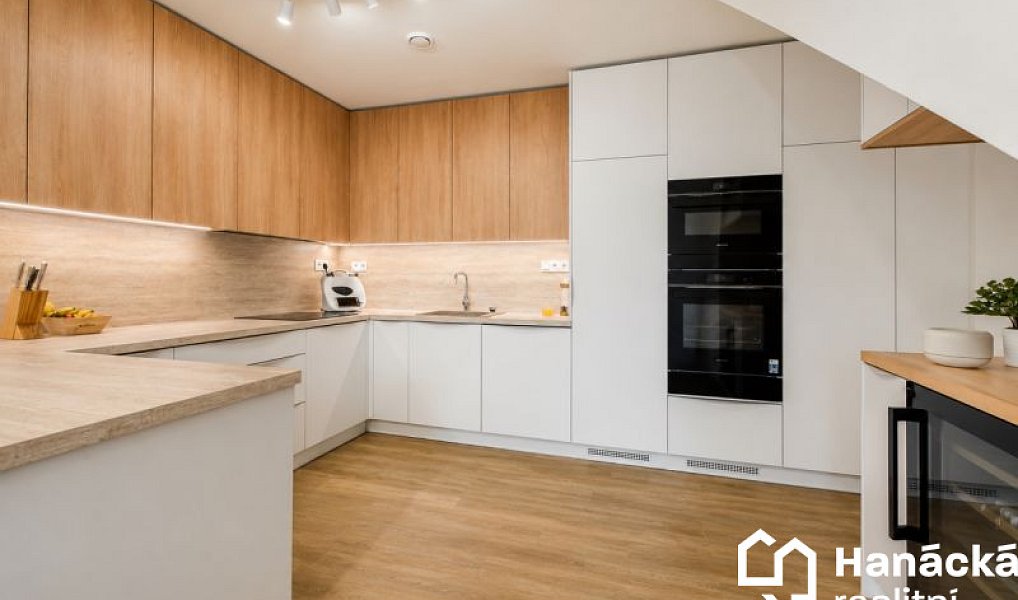 Prodej domu 200 m² s pozemkem 397 m², Olomouc – náhled fotky 16